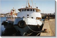 Saint-Malo (1989) Waiting at Vauban dock (Coll. G. Desalle)